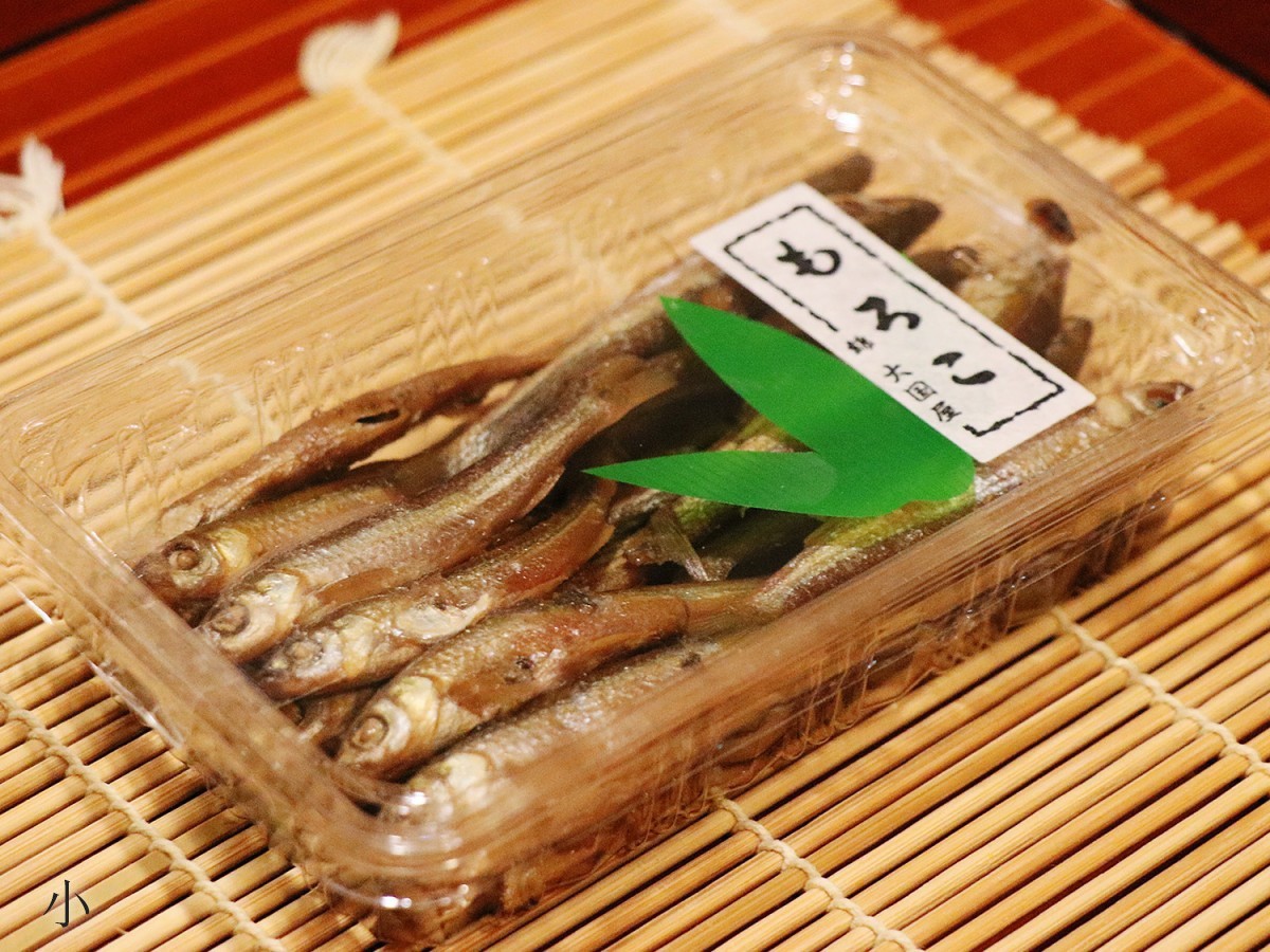 琵琶湖の天然本もろこ 1枚目